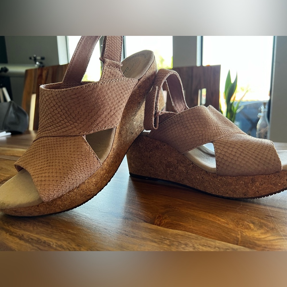 Annabel sky wedge ultra-lightweight cork bottom. Blush. Never worn but no tags